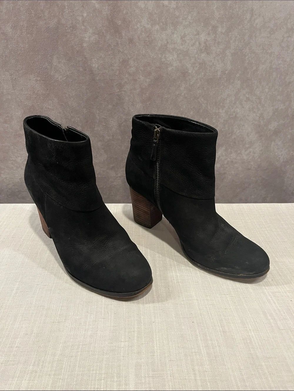 Cole Haan Black Leather Ankle Booties with Wood Block Heel size 8.5